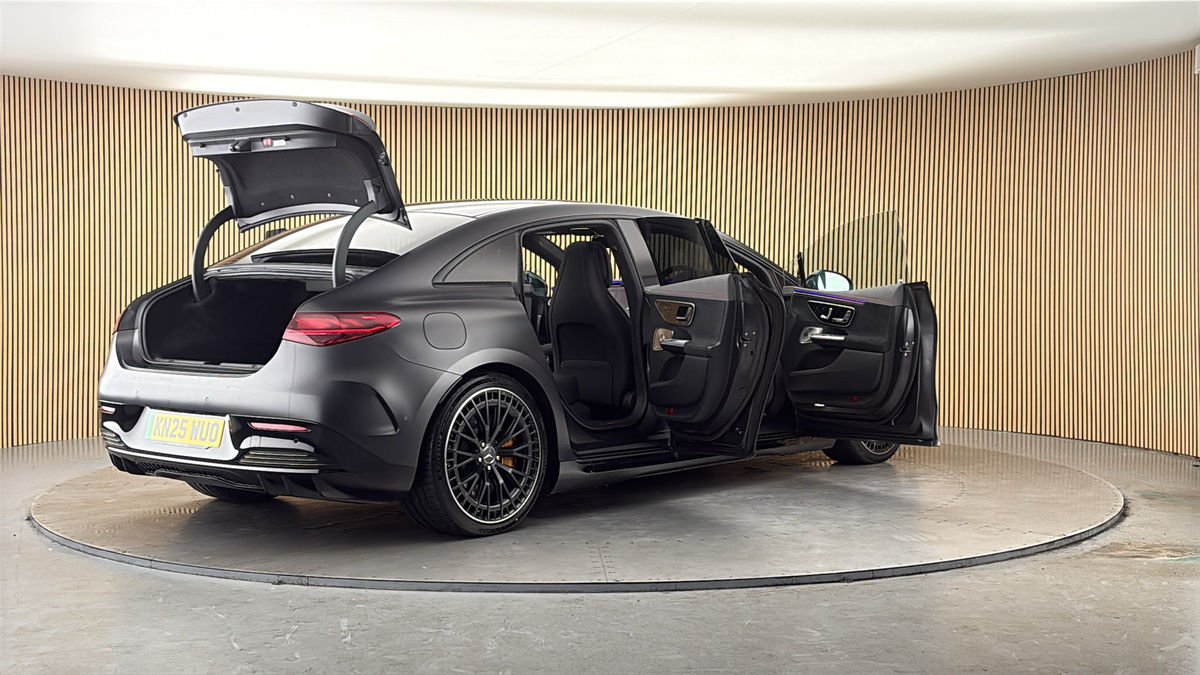 More views of Mercedes-Benz EQE
