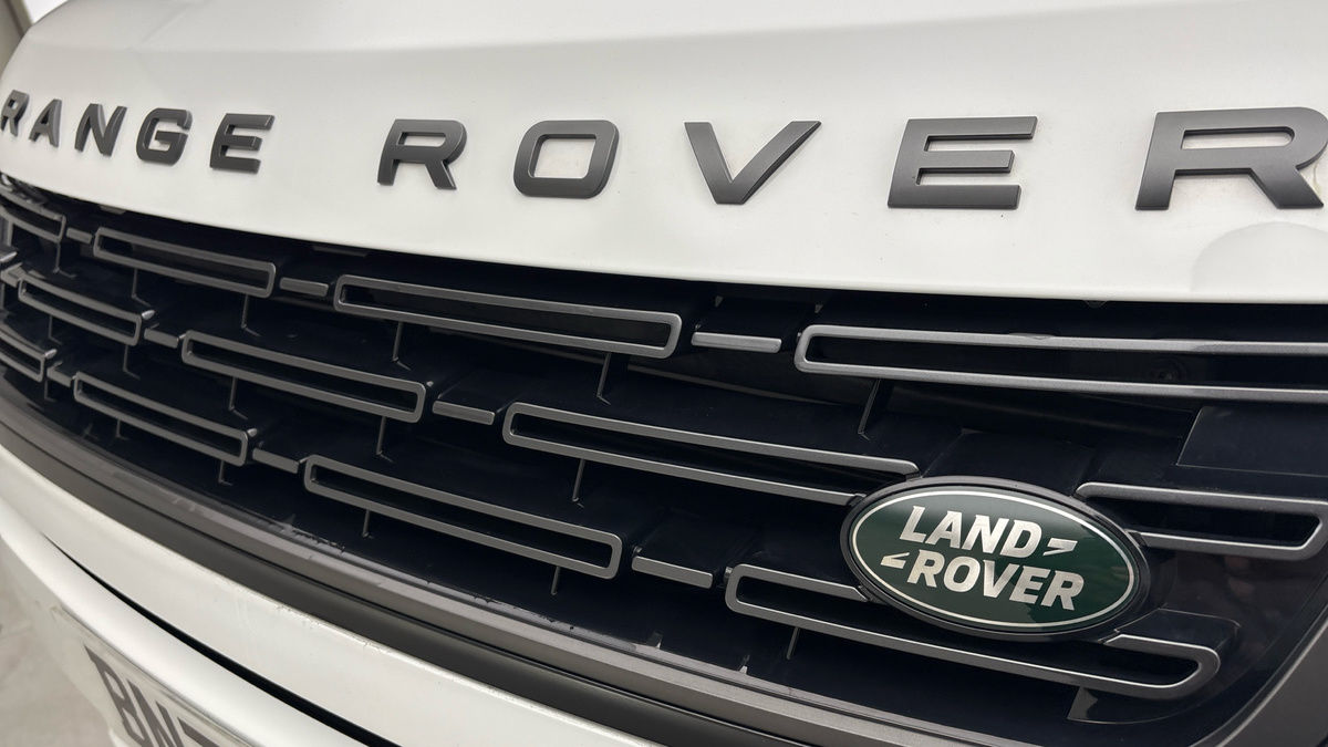 Land Rover Range Rover Evoque Image 24