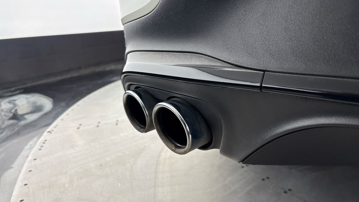Mercedes-Benz GLC Image 37