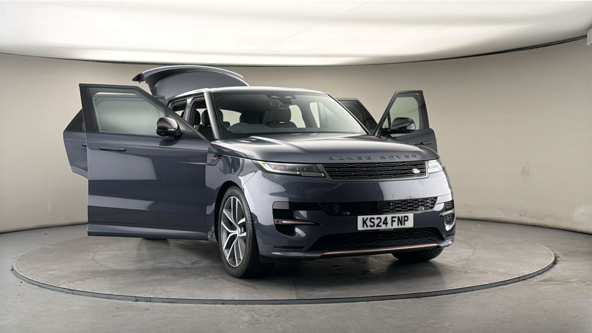 More views of Land Rover Range Rover Sport