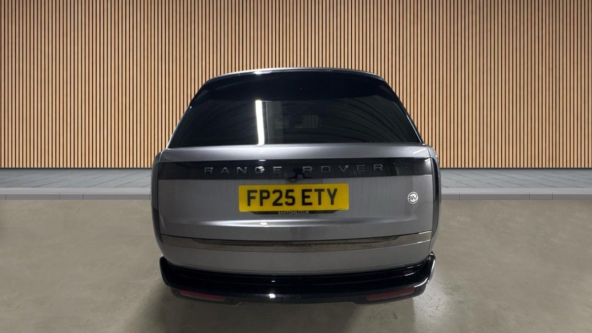 Land Rover Range Rover Image 4