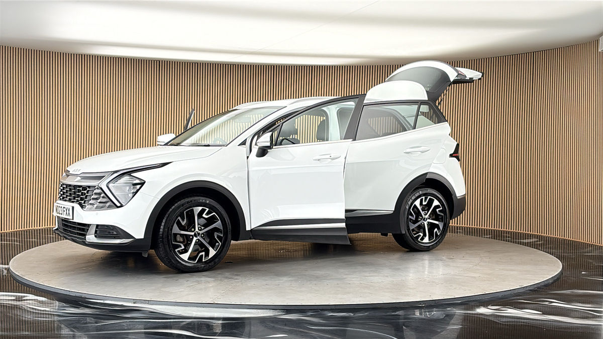 More views of Kia Sportage