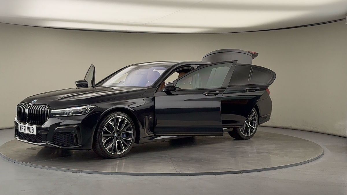 BMW 7 Series Image 22