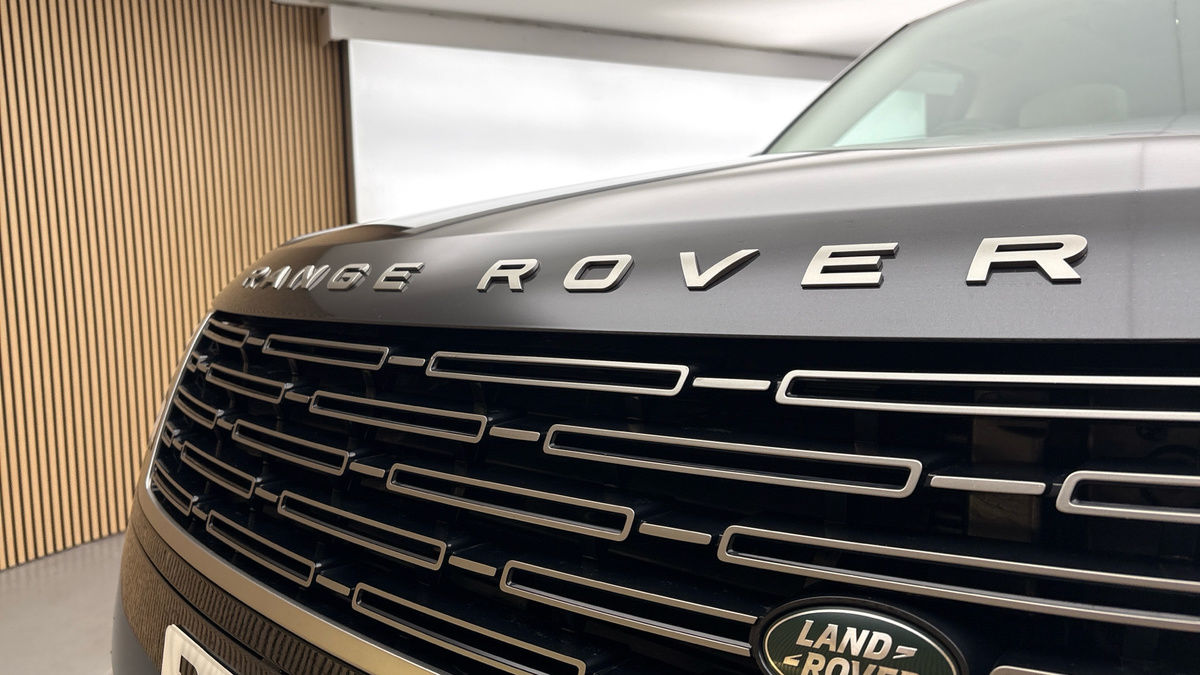 Land Rover Range Rover Image 24