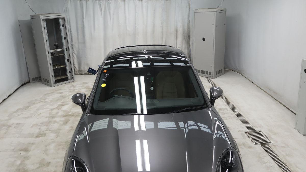 Porsche Cayenne Image 7