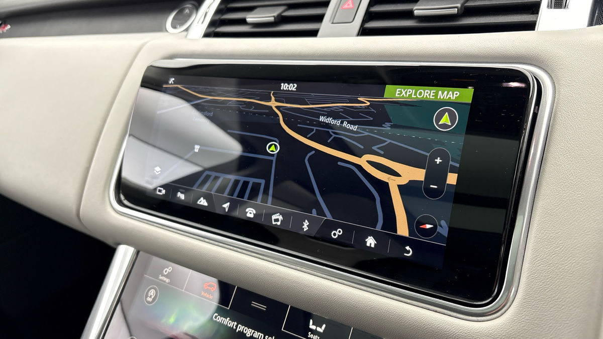 Land Rover Range Rover Sport Image 17