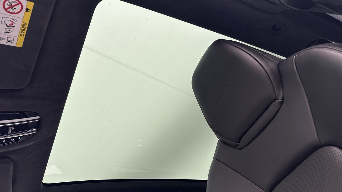 Porsche Cayenne Image 6