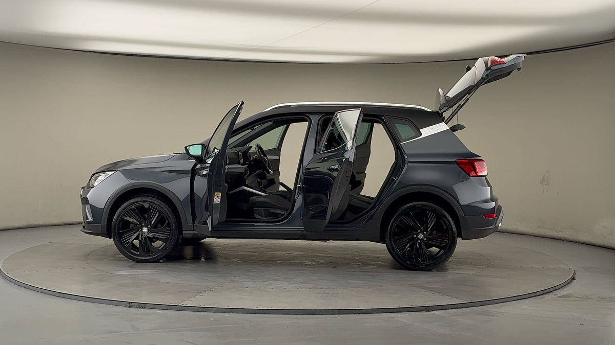 More views of SEAT Arona