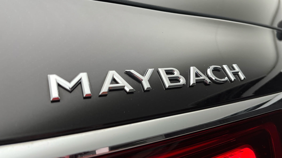 Mercedes-Benz Maybach GLS Image 36