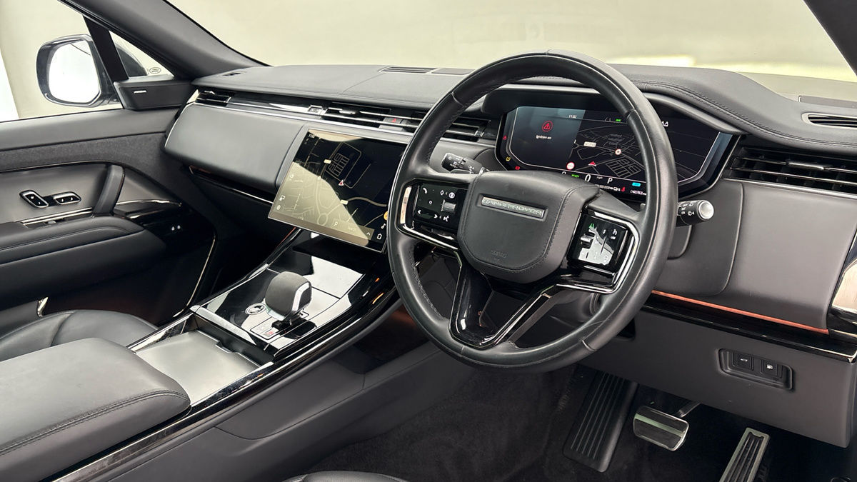 Land Rover Range Rover Sport Image 5