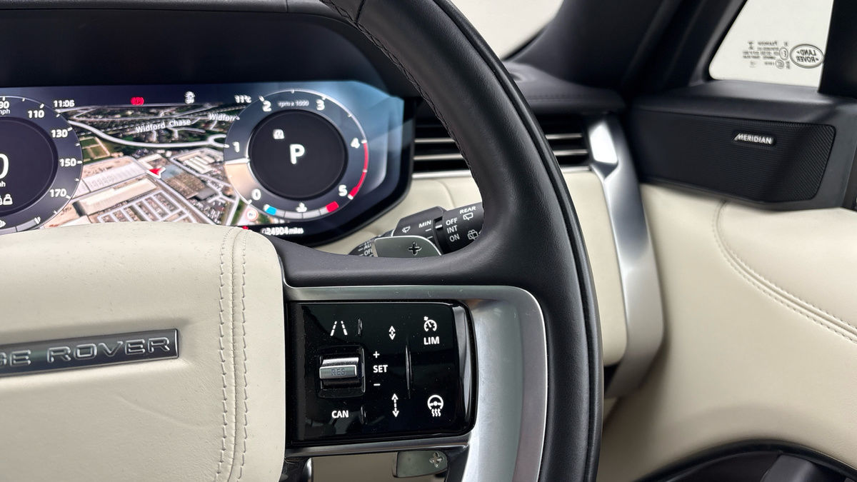 Land Rover Range Rover Image 14