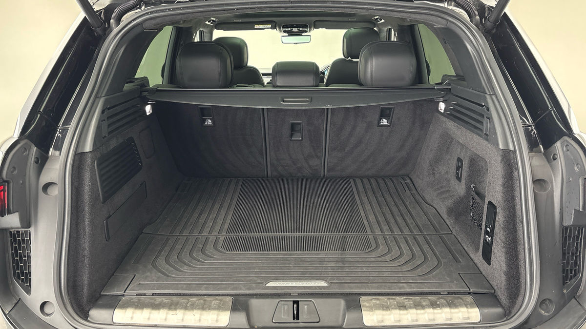 Land Rover Range Rover Sport Image 11
