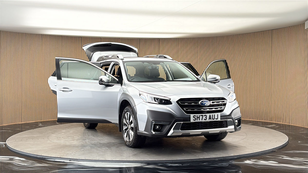 More views of Subaru Outback