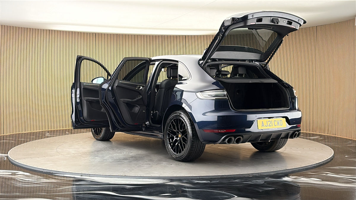 Porsche Macan Image 23