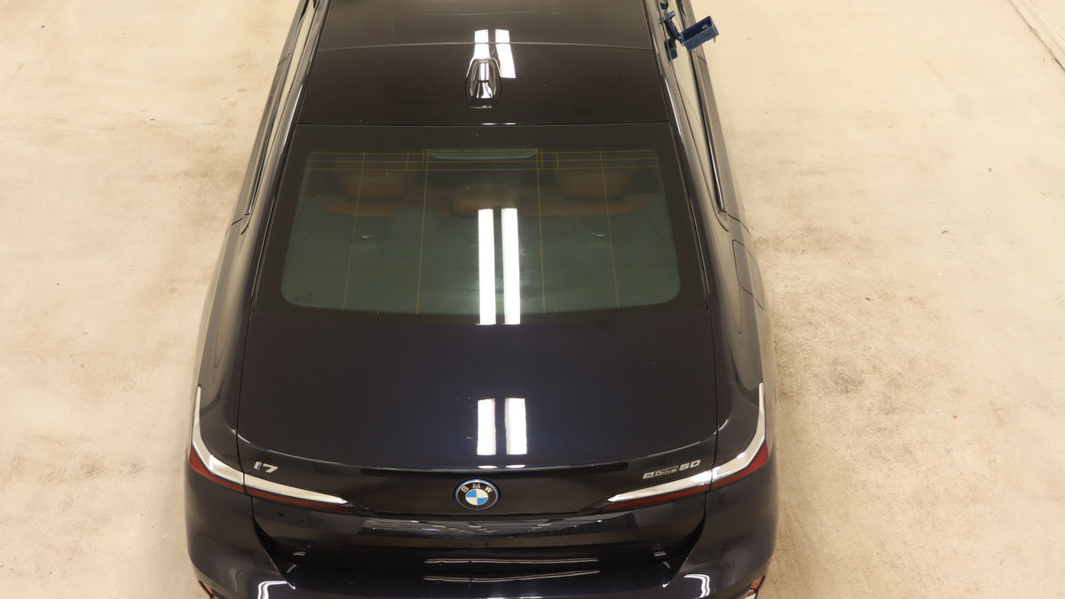 BMW i7 Image 8