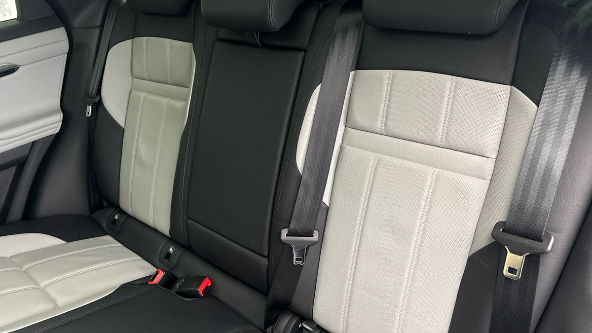 Land Rover Range Rover Evoque Image 8