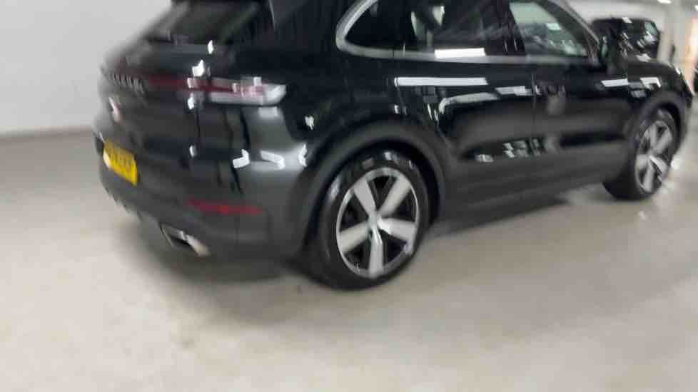 More views of Porsche Cayenne