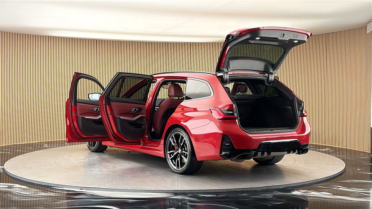 BMW 3 Series Image 23