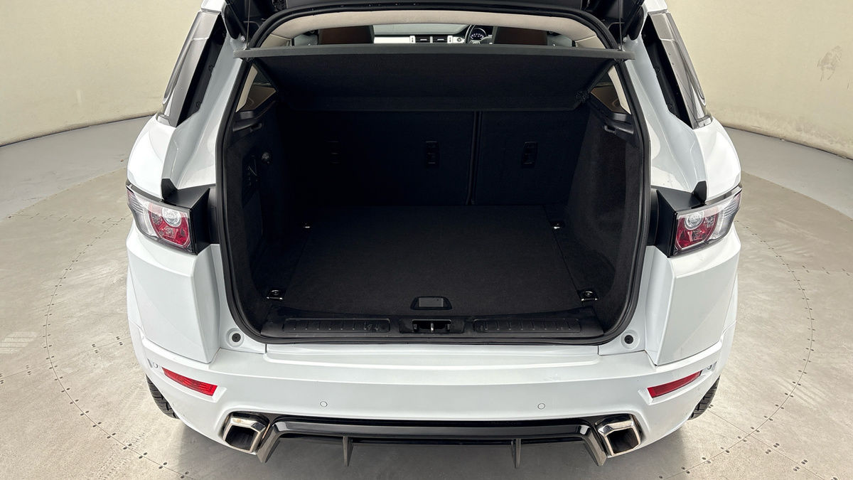 Land Rover Range Rover Evoque Image 11