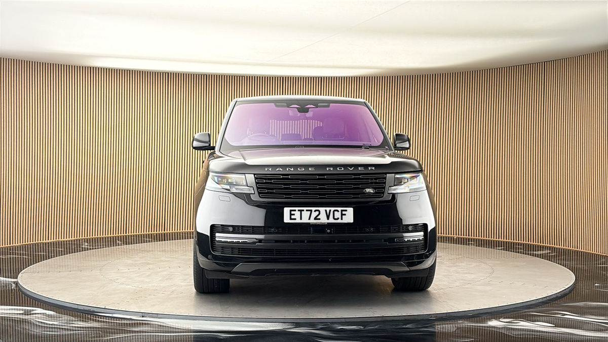 More views of Land Rover Range Rover
