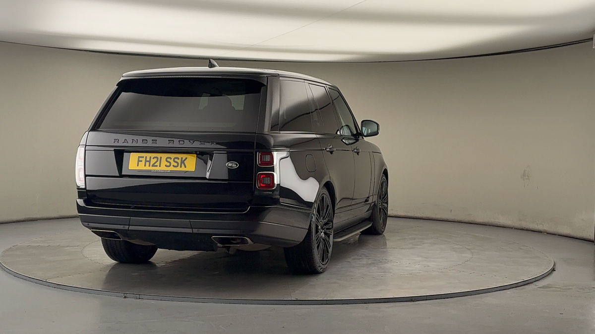 More views of Land Rover Range Rover