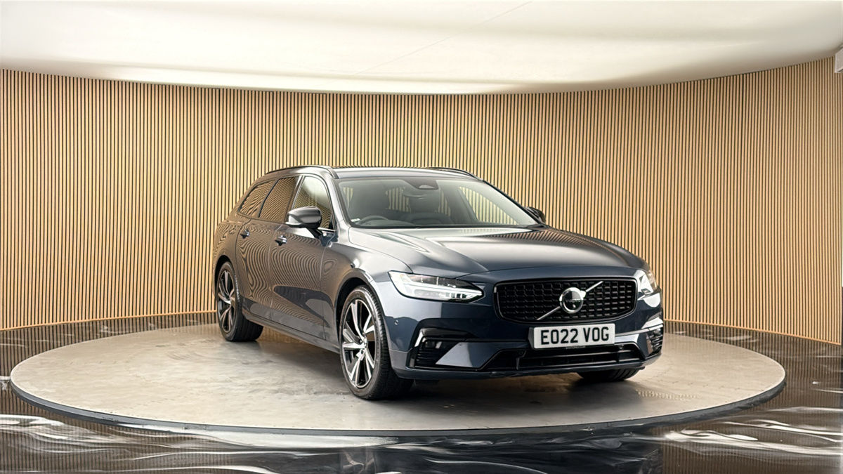 More views of Volvo V90