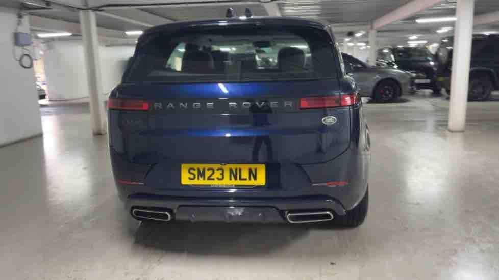 More views of Land Rover Range Rover Sport