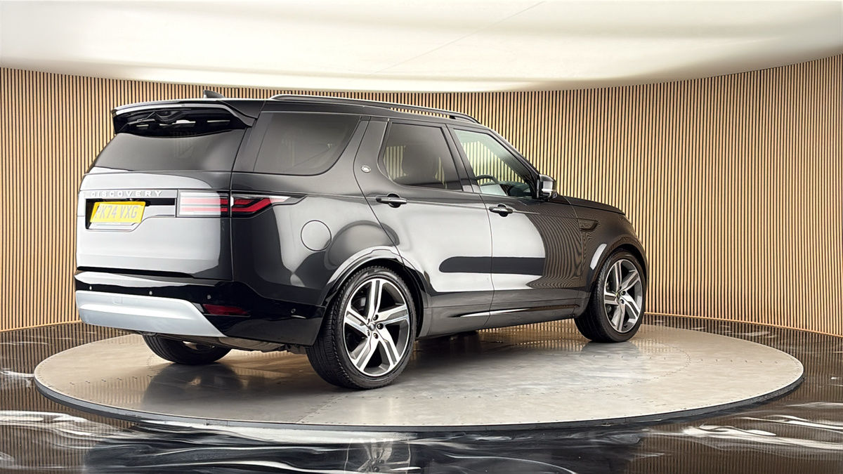 Land Rover Discovery Image 21