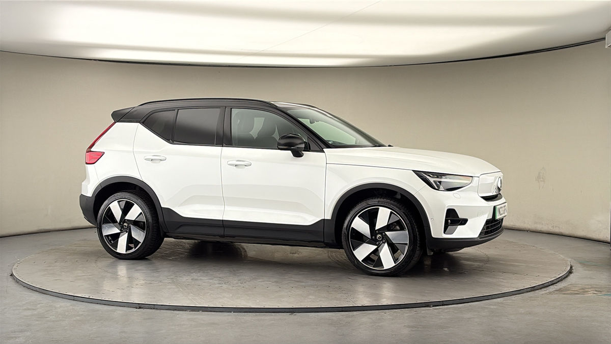 More views of Volvo XC40