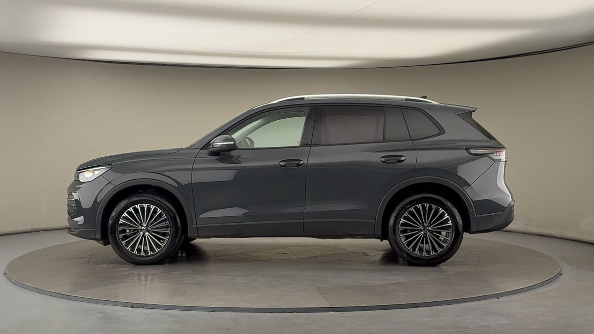 Volkswagen Tiguan Image 15