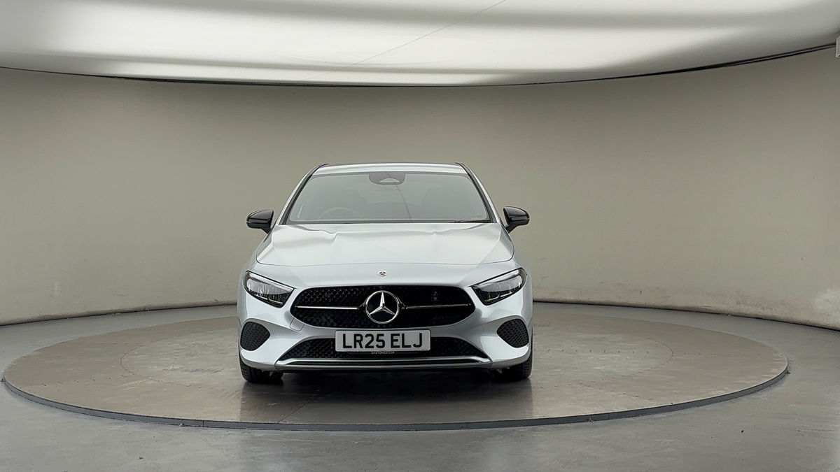 Mercedes-Benz A Class Image 3