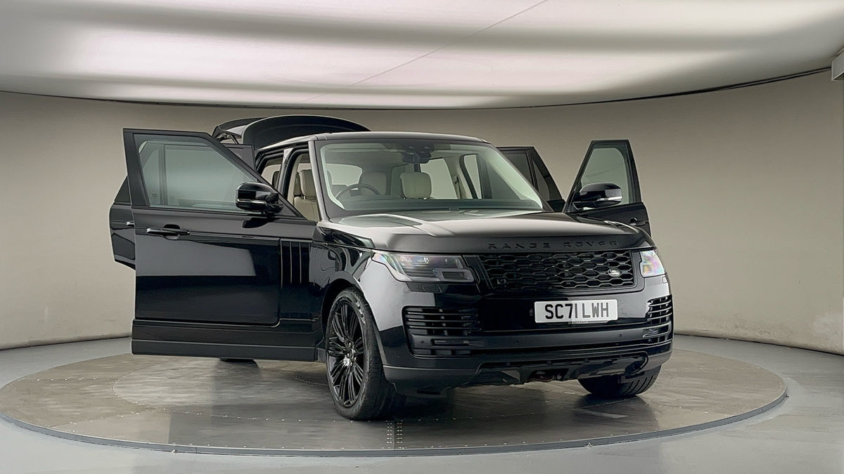 More views of Land Rover Range Rover