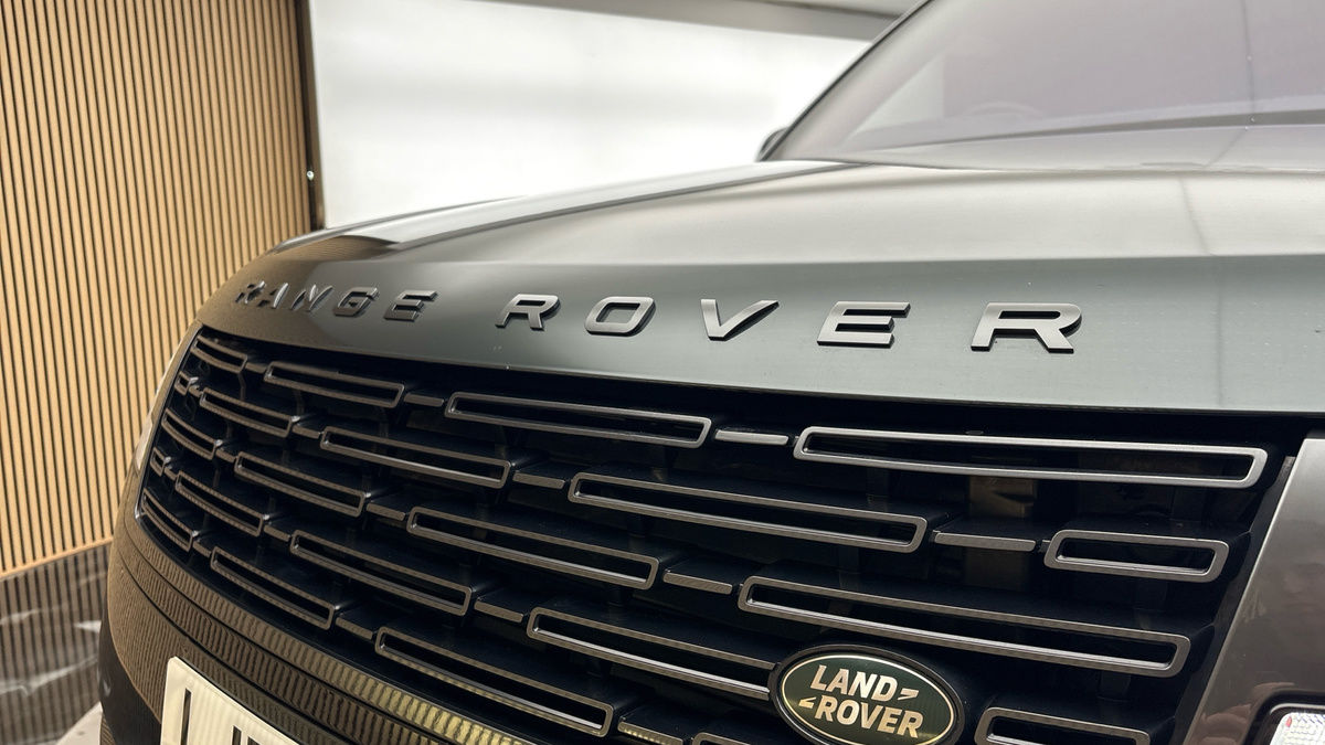 Land Rover Range Rover Image 24