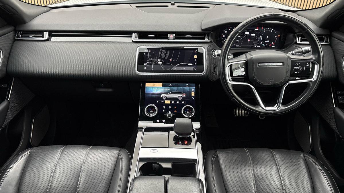 Land Rover Range Rover Velar Image 12