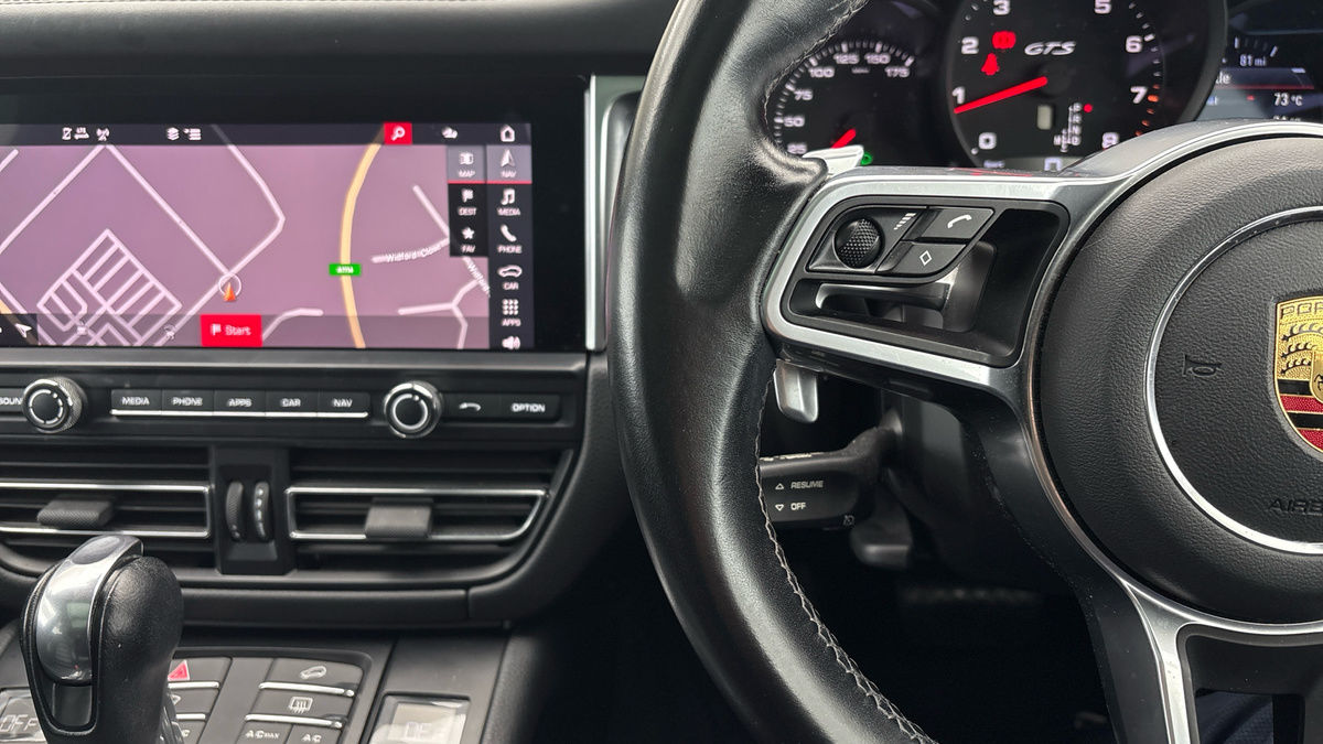 Porsche Macan Image 13