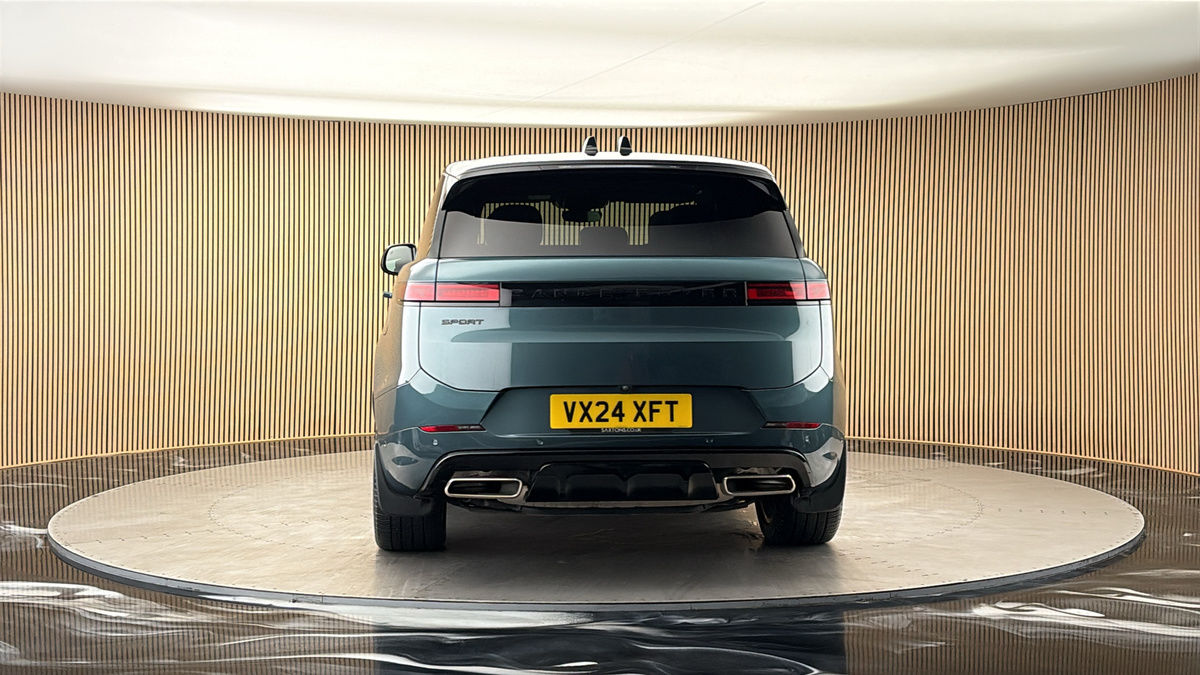More views of Land Rover Range Rover Sport