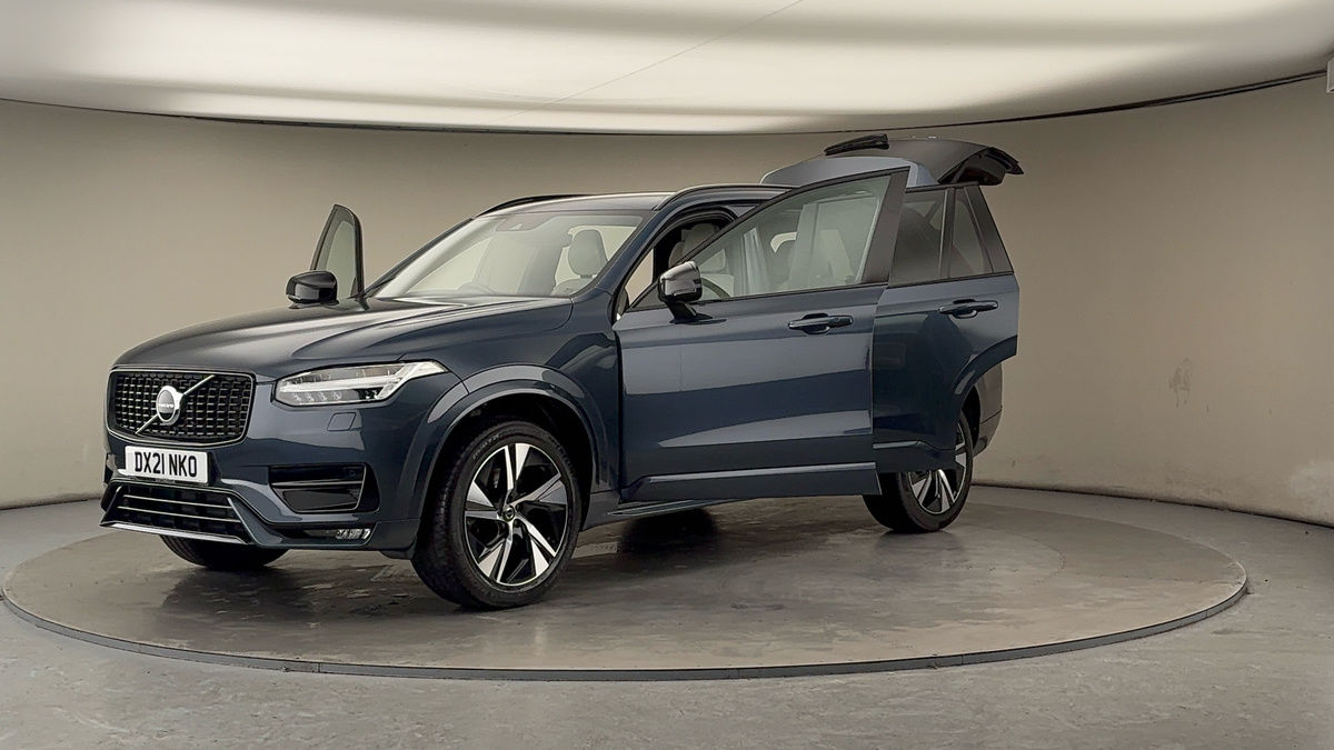 More views of Volvo XC90