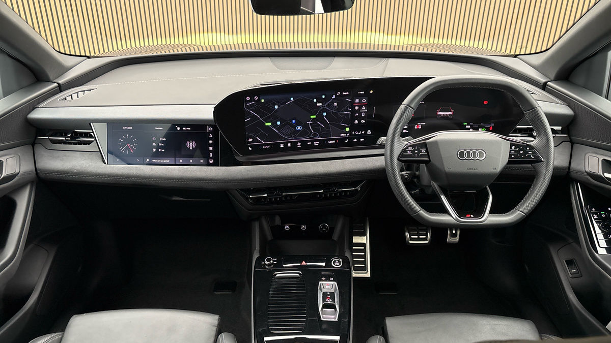 Audi Q6 e-tron Image 12