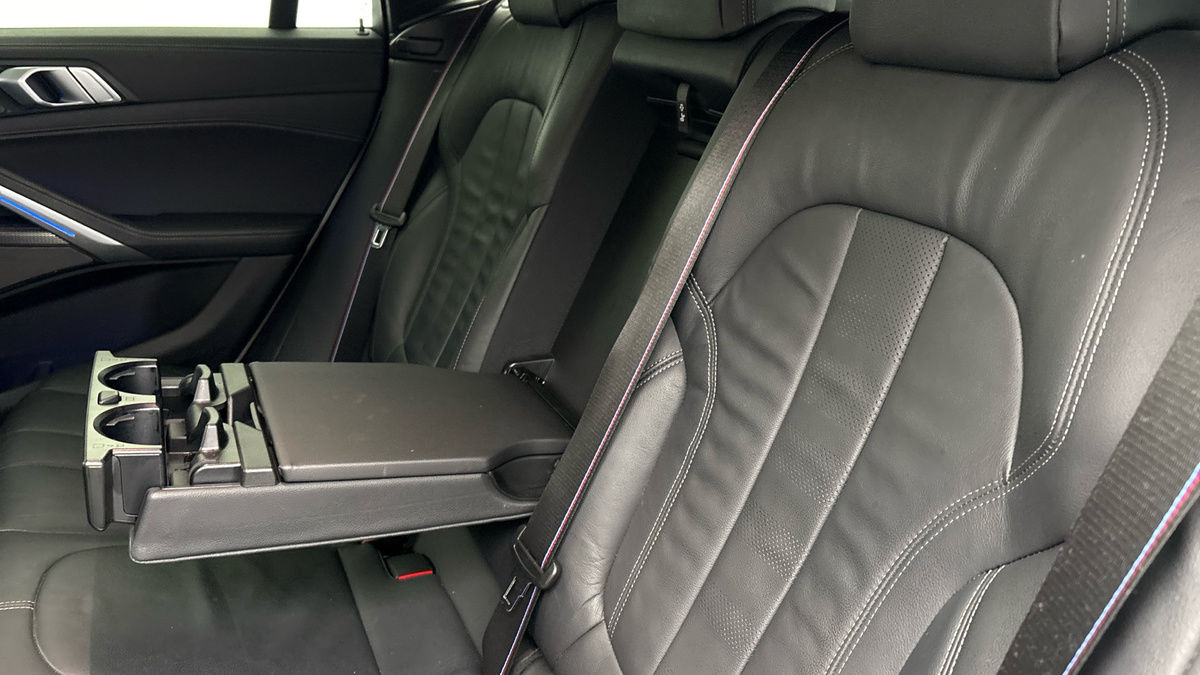 BMW X6 Image 9