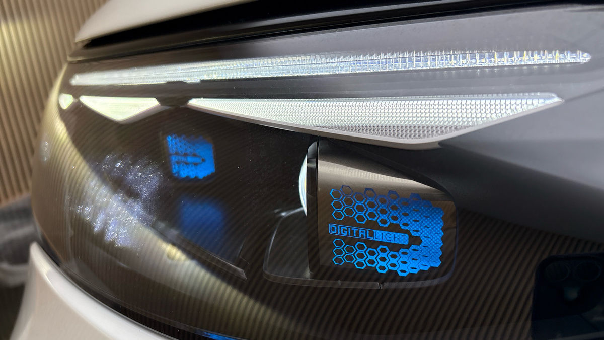 Mercedes-Benz EQS Image 34