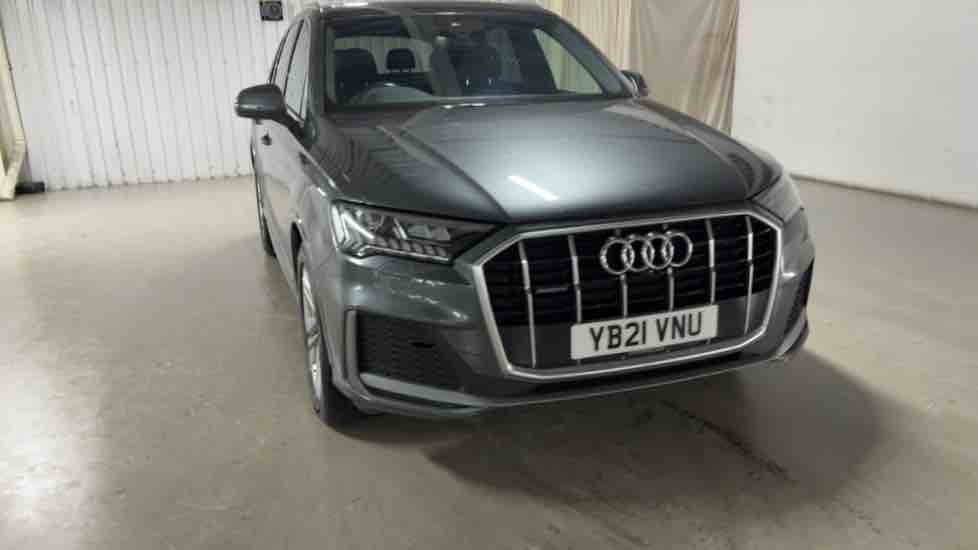 More views of Audi Q7