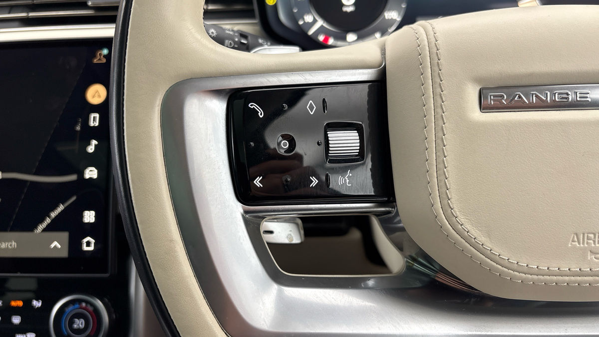 Land Rover Range Rover Image 13