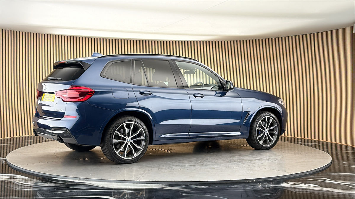 More views of BMW X3