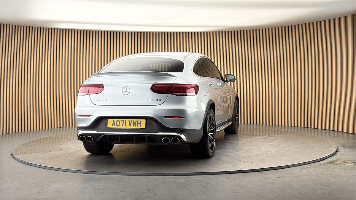 More views of Mercedes-Benz GLC