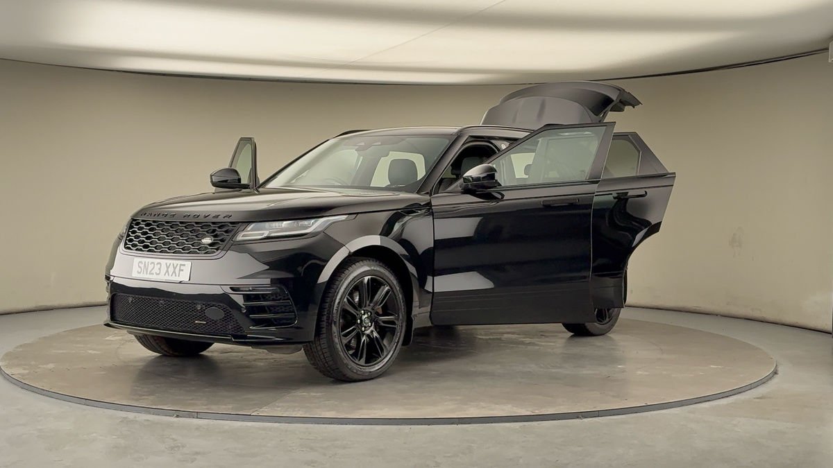 More views of Land Rover Range Rover Velar