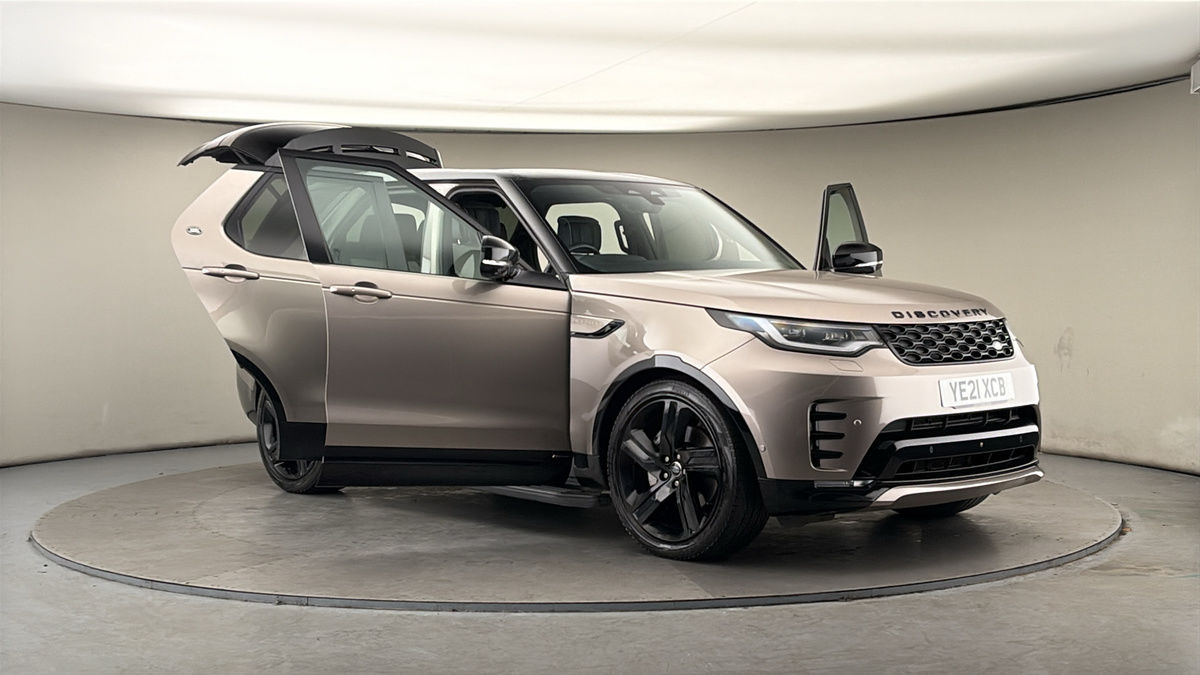 More views of Land Rover Discovery