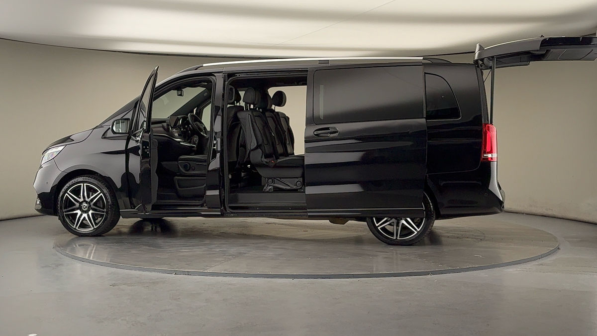 More views of Mercedes-Benz V Class