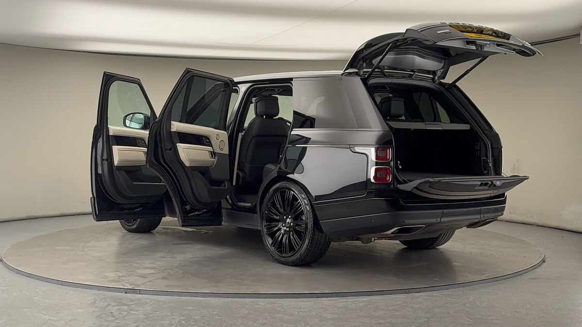 More views of Land Rover Range Rover