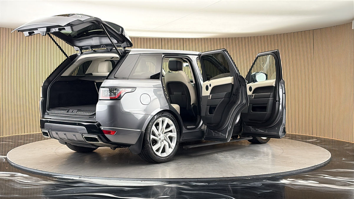 More views of Land Rover Range Rover Sport
