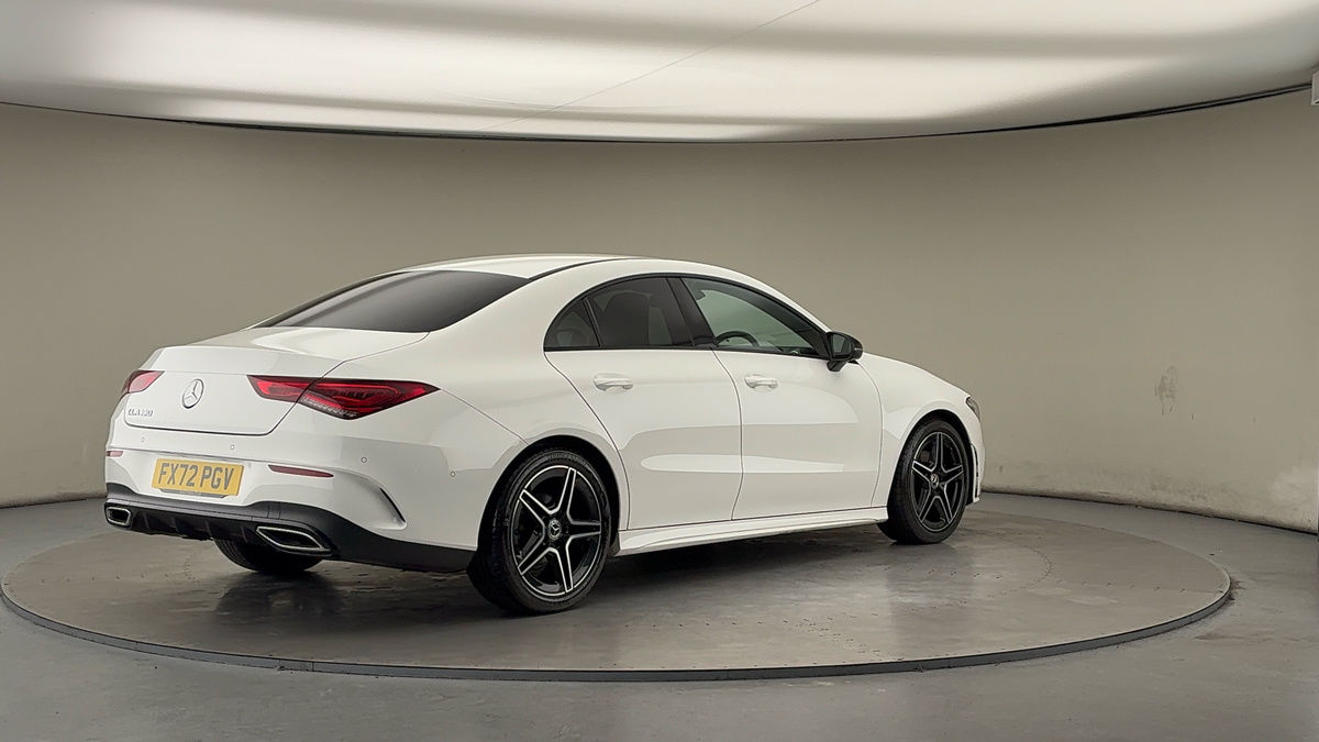 Mercedes-Benz CLA Image 21